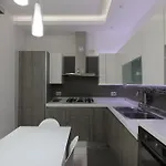 Varriale Apartments1,0 Parking Free Small Car * Neapol