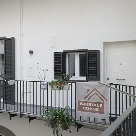 Varriale Apartments1,0 Parking Free Small Car Apartamento *