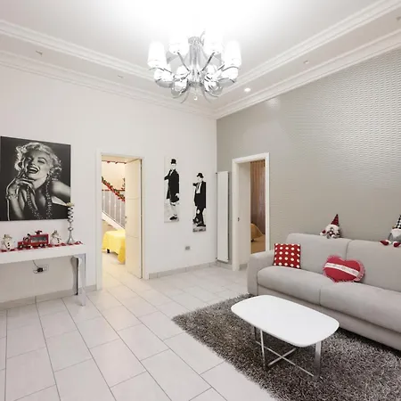 Varriale Apartments1,0 Parking Free Small Car * Neapol